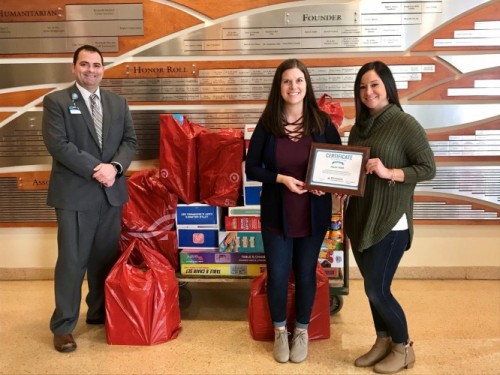 Nucor Steele's toy donation volunteers